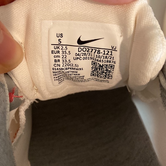 Nike Womens React Escape RN Running Trainers Do2778 Sneakers Shoes - Picture 11 of 12